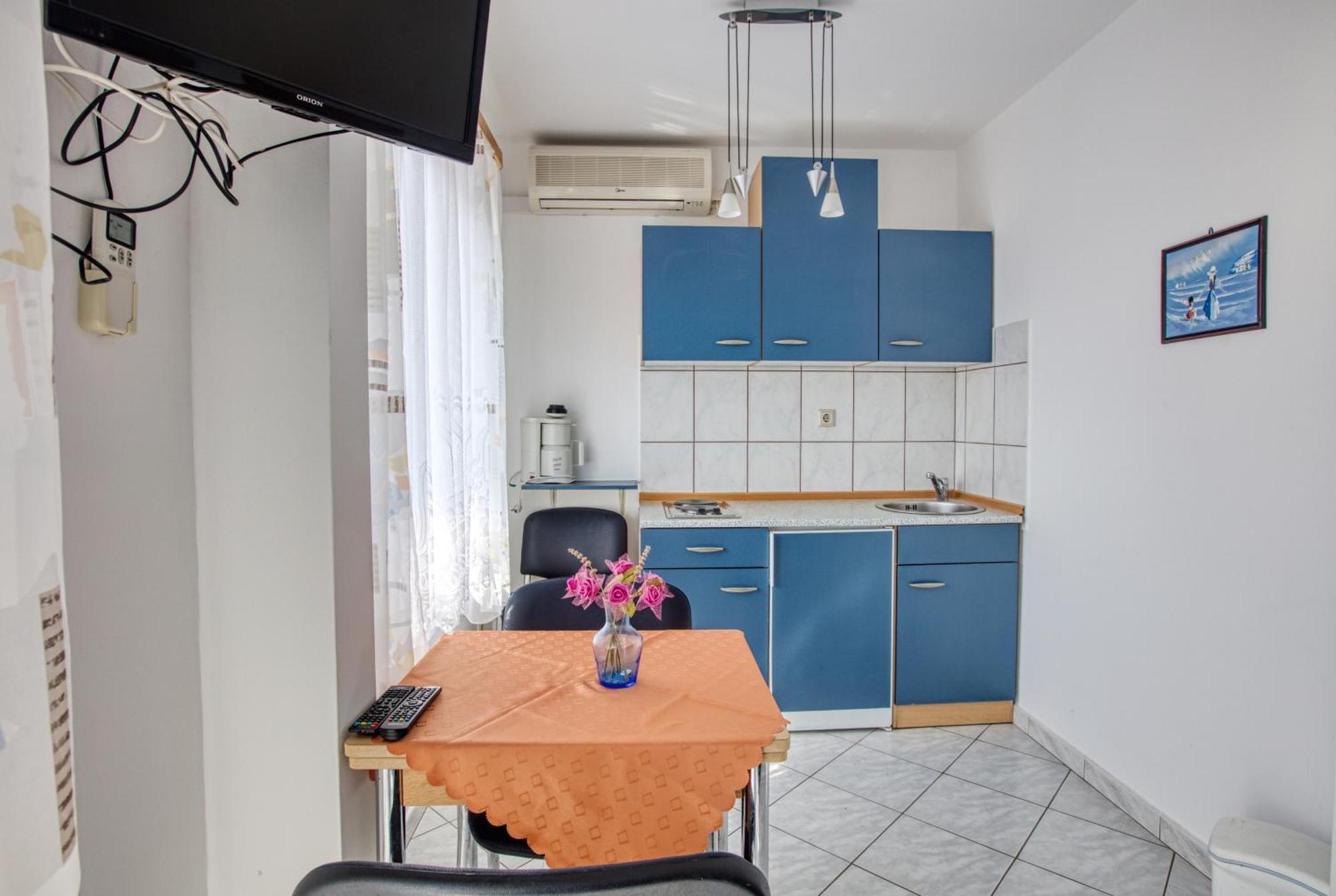 Apartments With A Parking Space Vodice - 6178 Phòng bức ảnh